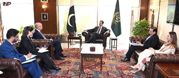 Gilani, Australian High Commissioner discuss boosting trade, education and parliamentary ties