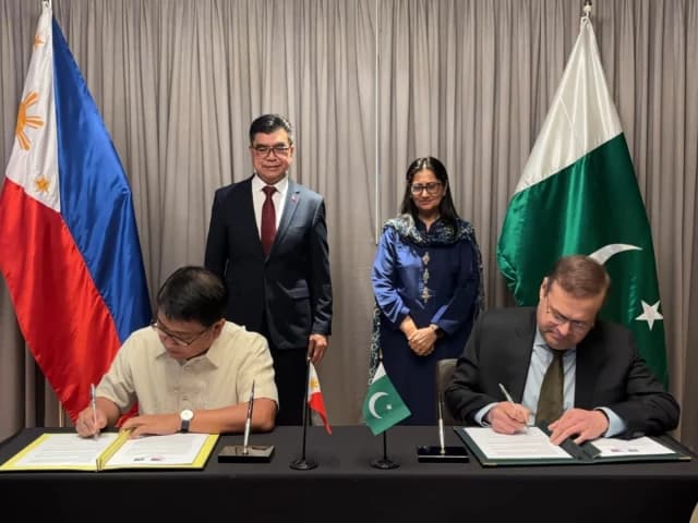 Pakistan, Philippines agree to boost multi-sector cooperation 